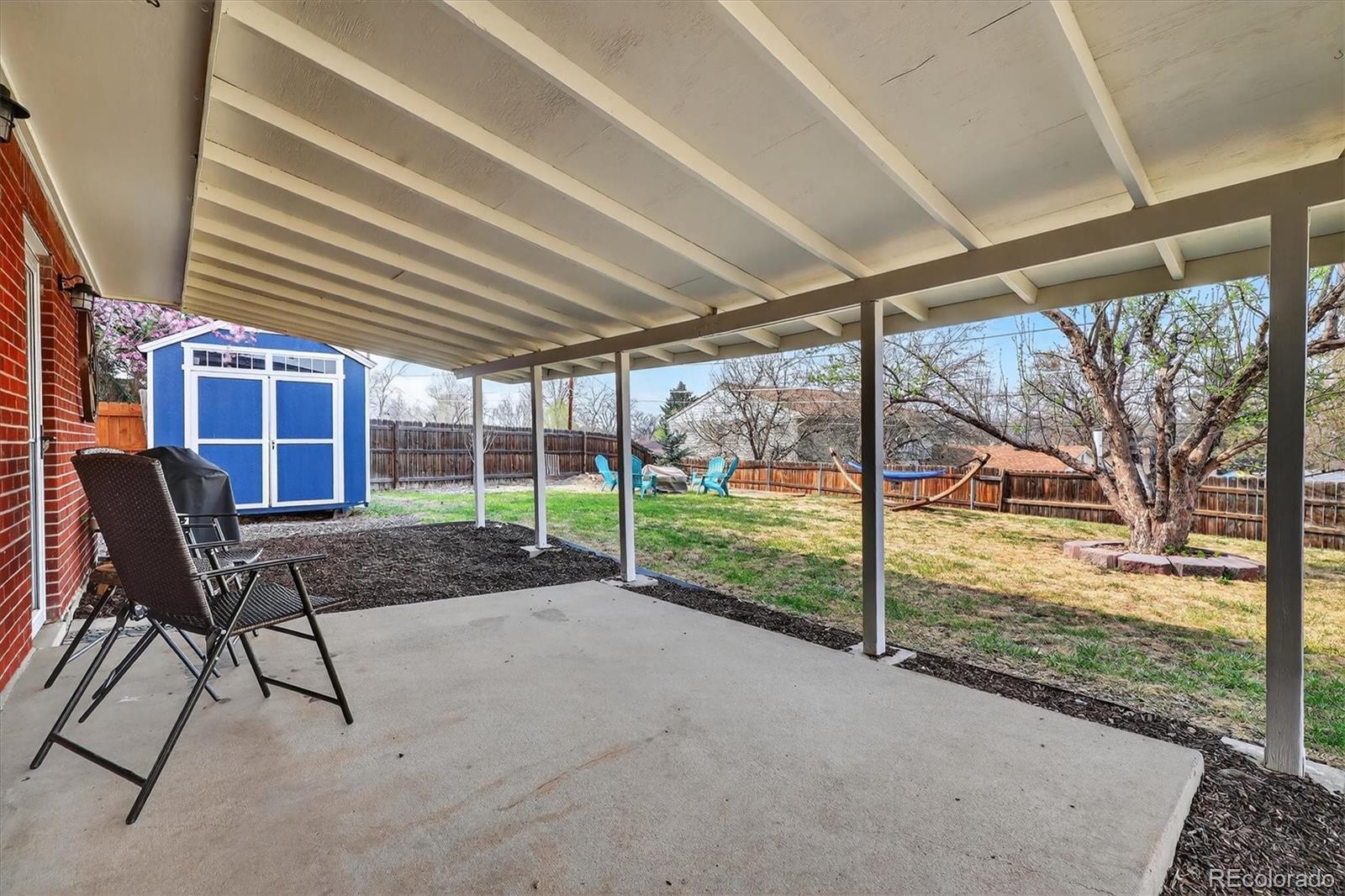 6411 W 77th Place