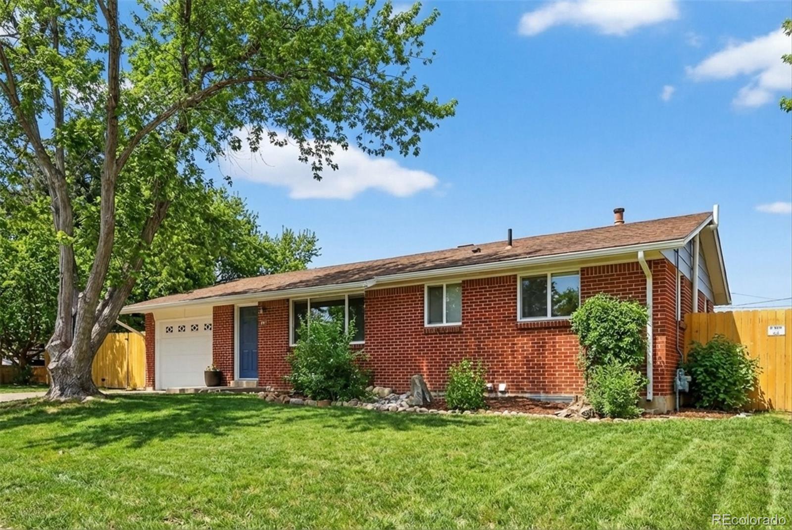 6411 W 77th Place