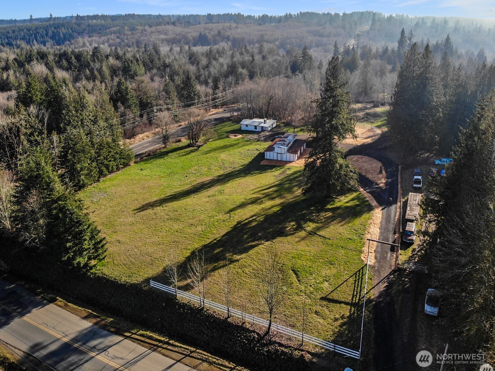 41 E Agate Loop Road