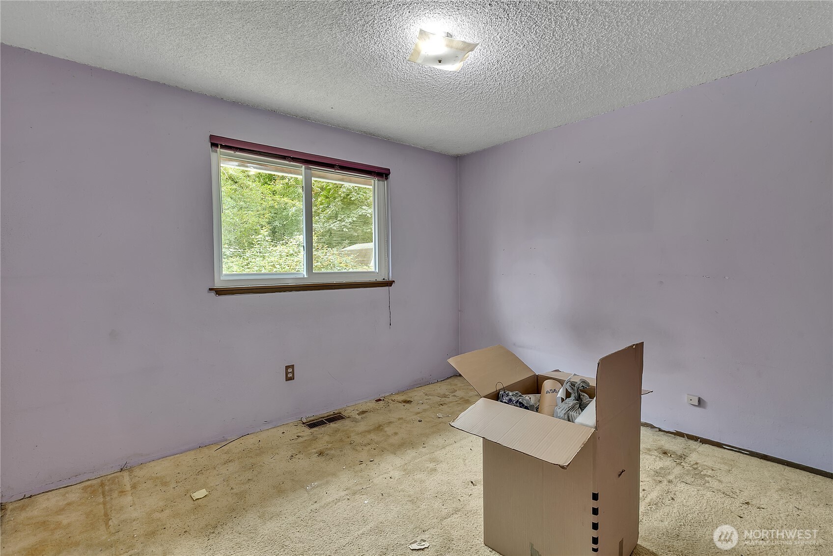 567 NE Cottonwood Drive