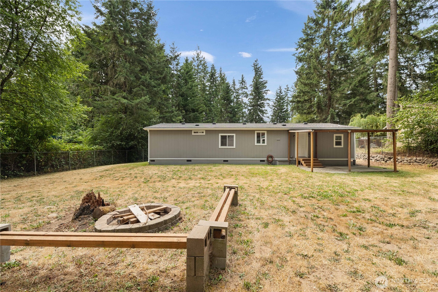 14211 134th Street NW