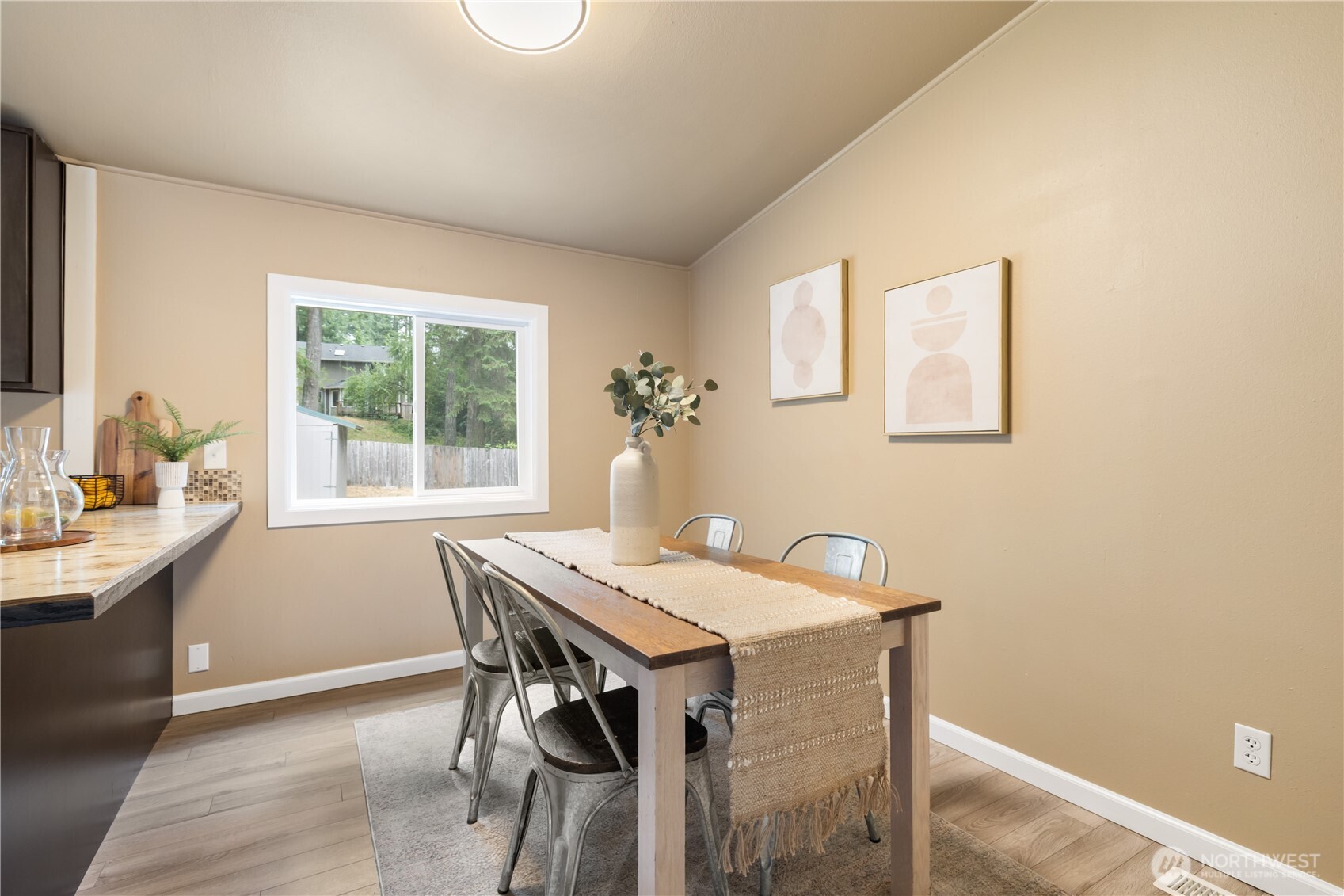 14211 134th Street NW