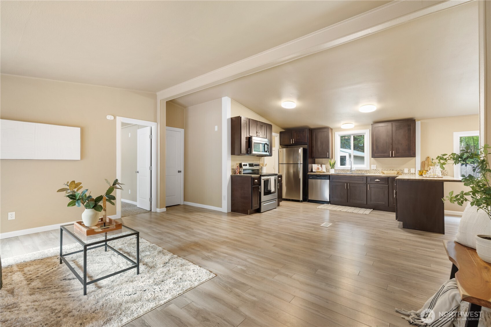 14211 134th Street NW