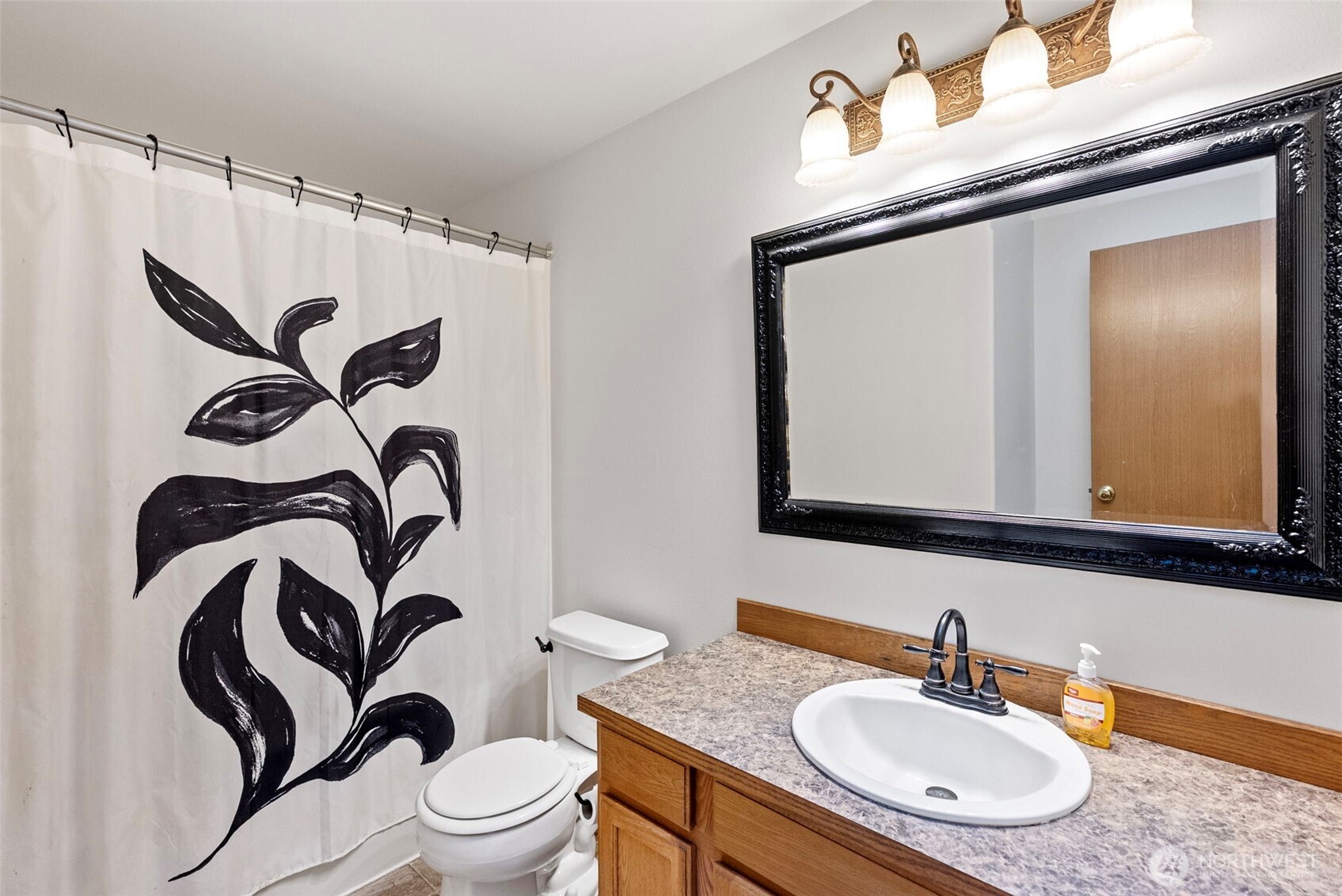 2212 184th Avenue SW