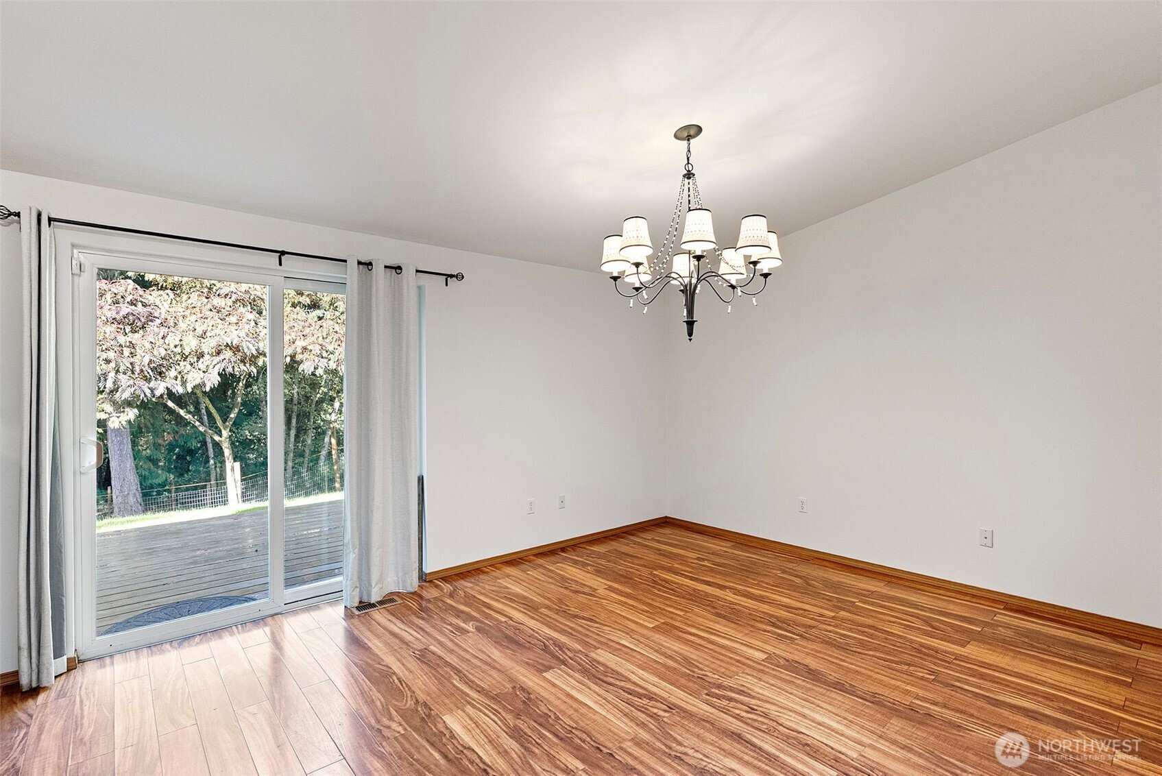 2212 184th Avenue SW