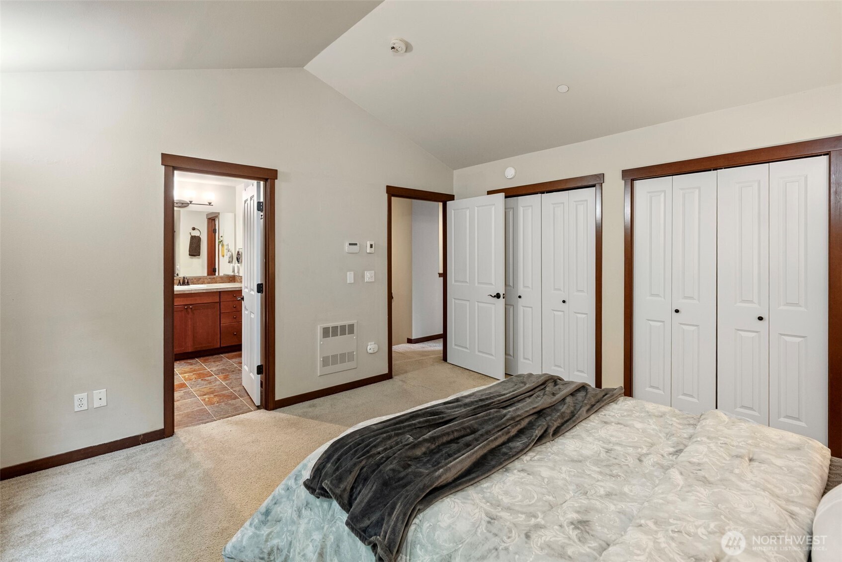 19439 1st Avenue S Unit: F2