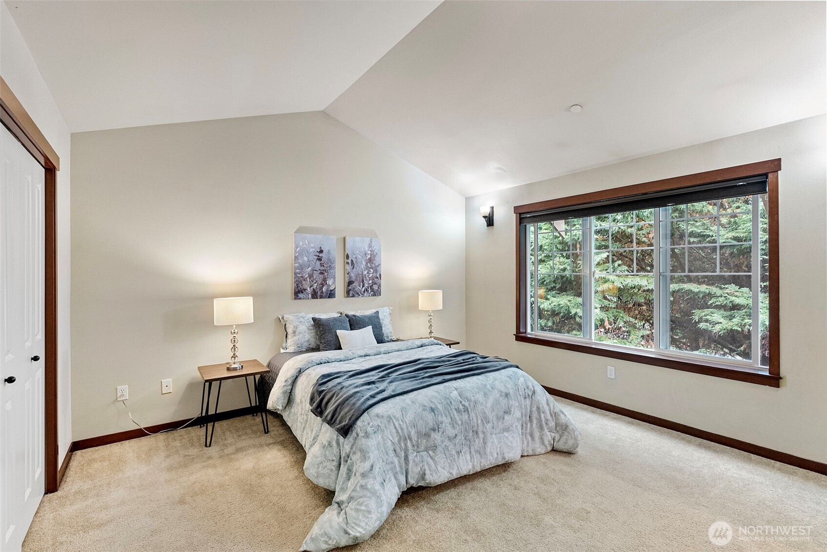 19439 1st Avenue S Unit: F2