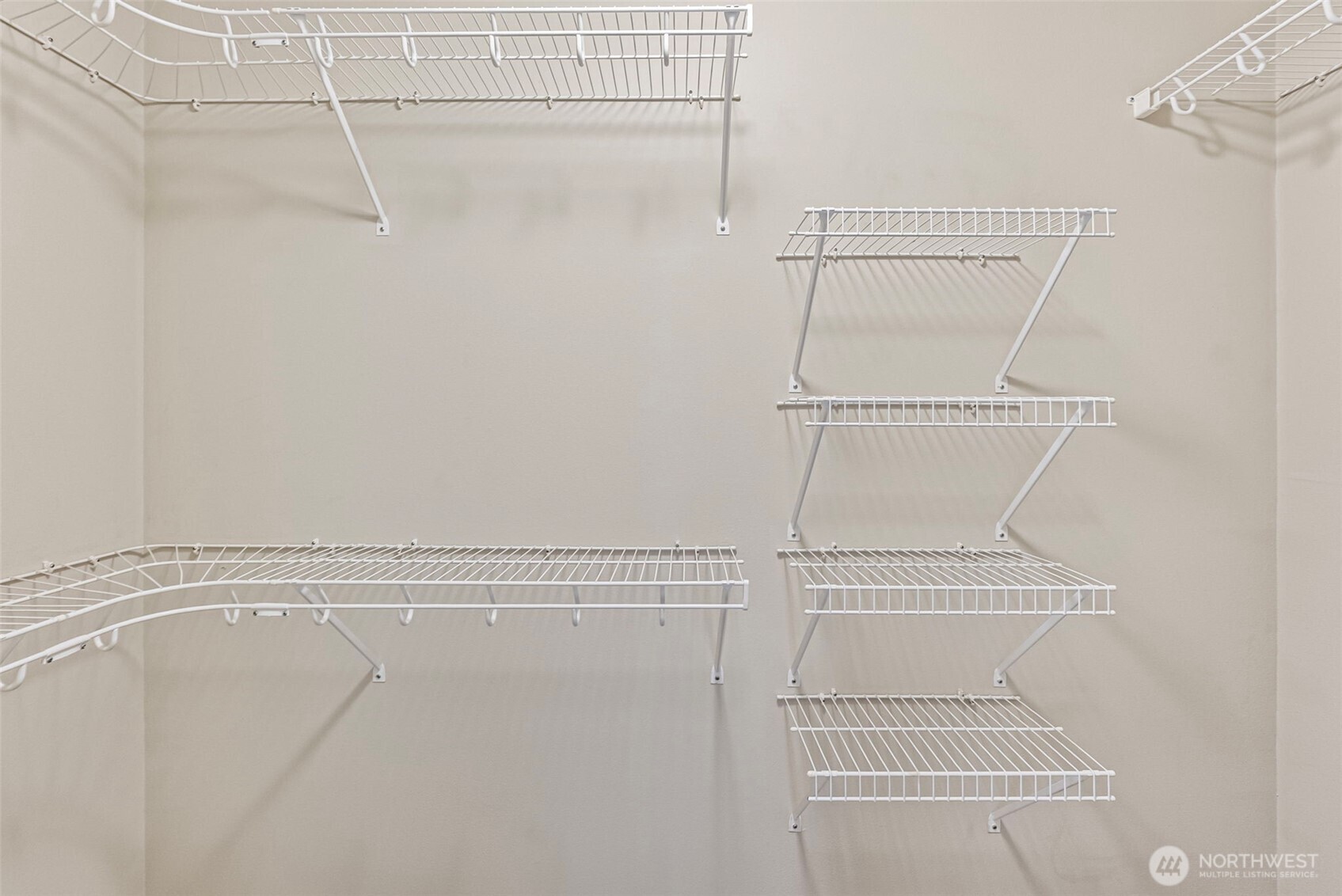 19439 1st Avenue S Unit: F2