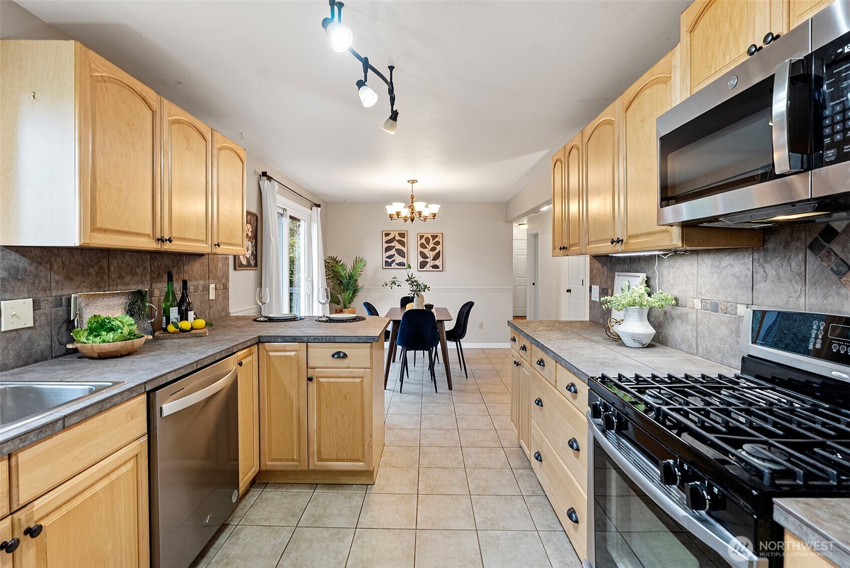 2265 Lincoln Avenue SE