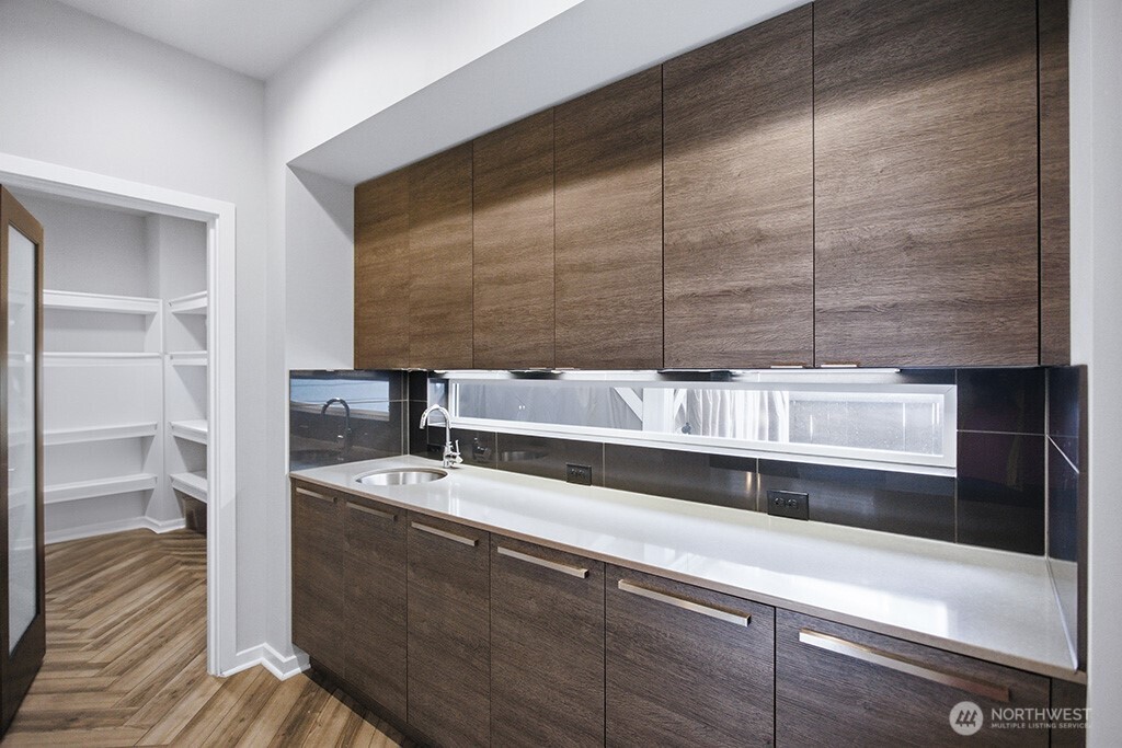 2520 Vardon Circle SW