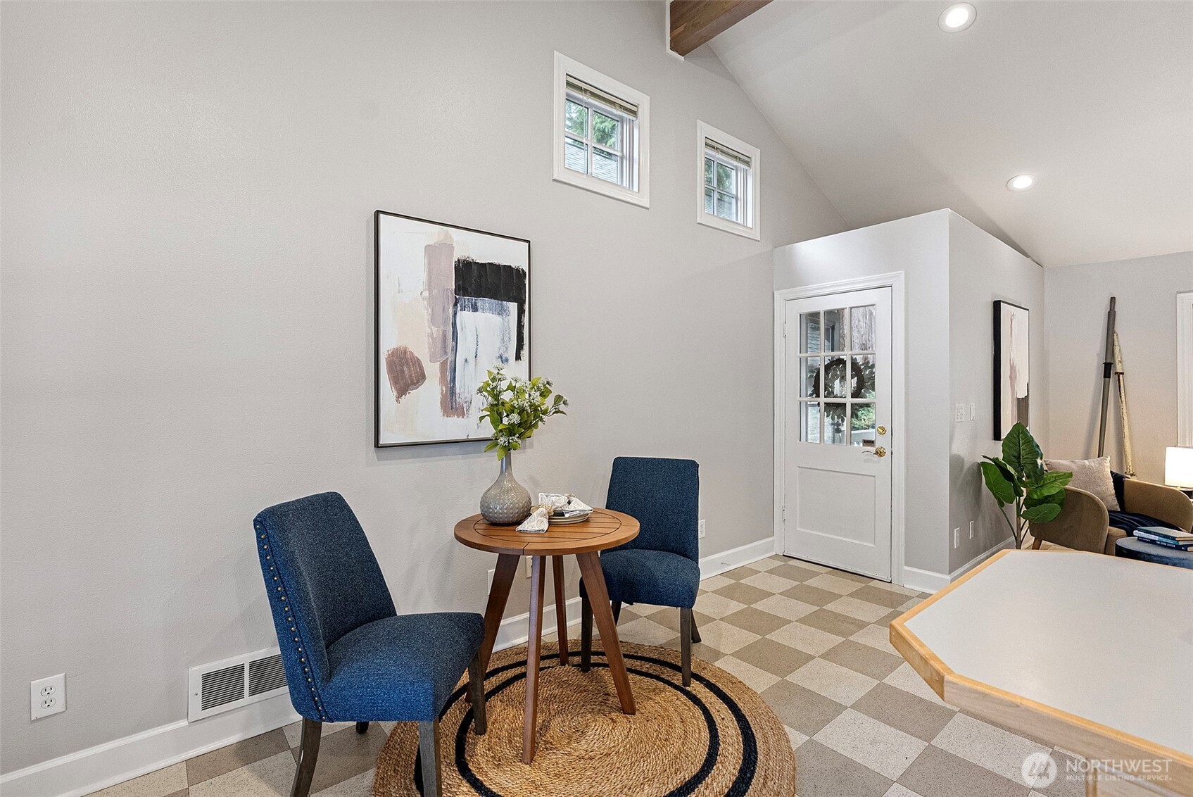 13095 Lake Shore Drive NW