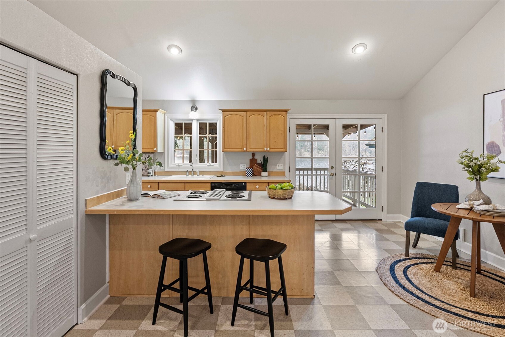 13095 Lake Shore Drive NW