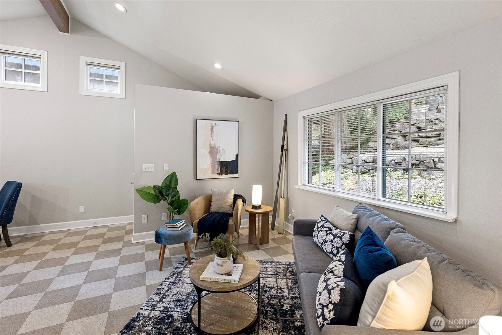 13095 Lake Shore Drive NW