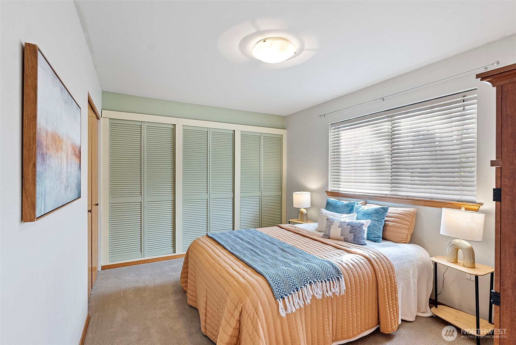 7331 E Center Street