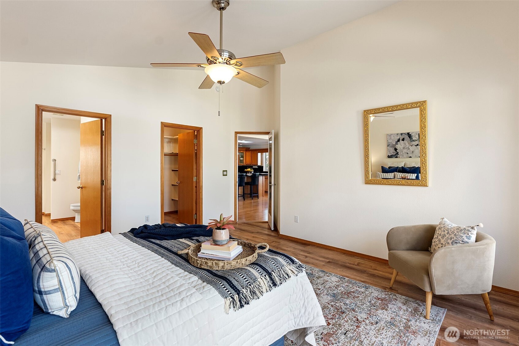 7331 E Center Street