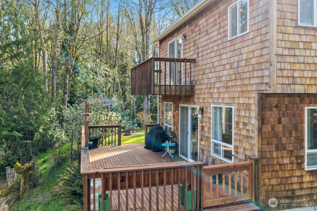 951 Higher Ground Lane