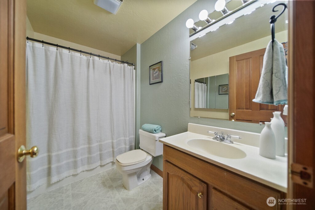 951 Higher Ground Lane