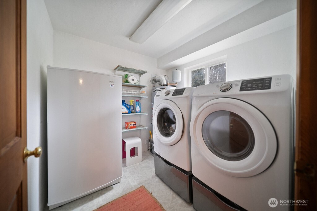 951 Higher Ground Lane