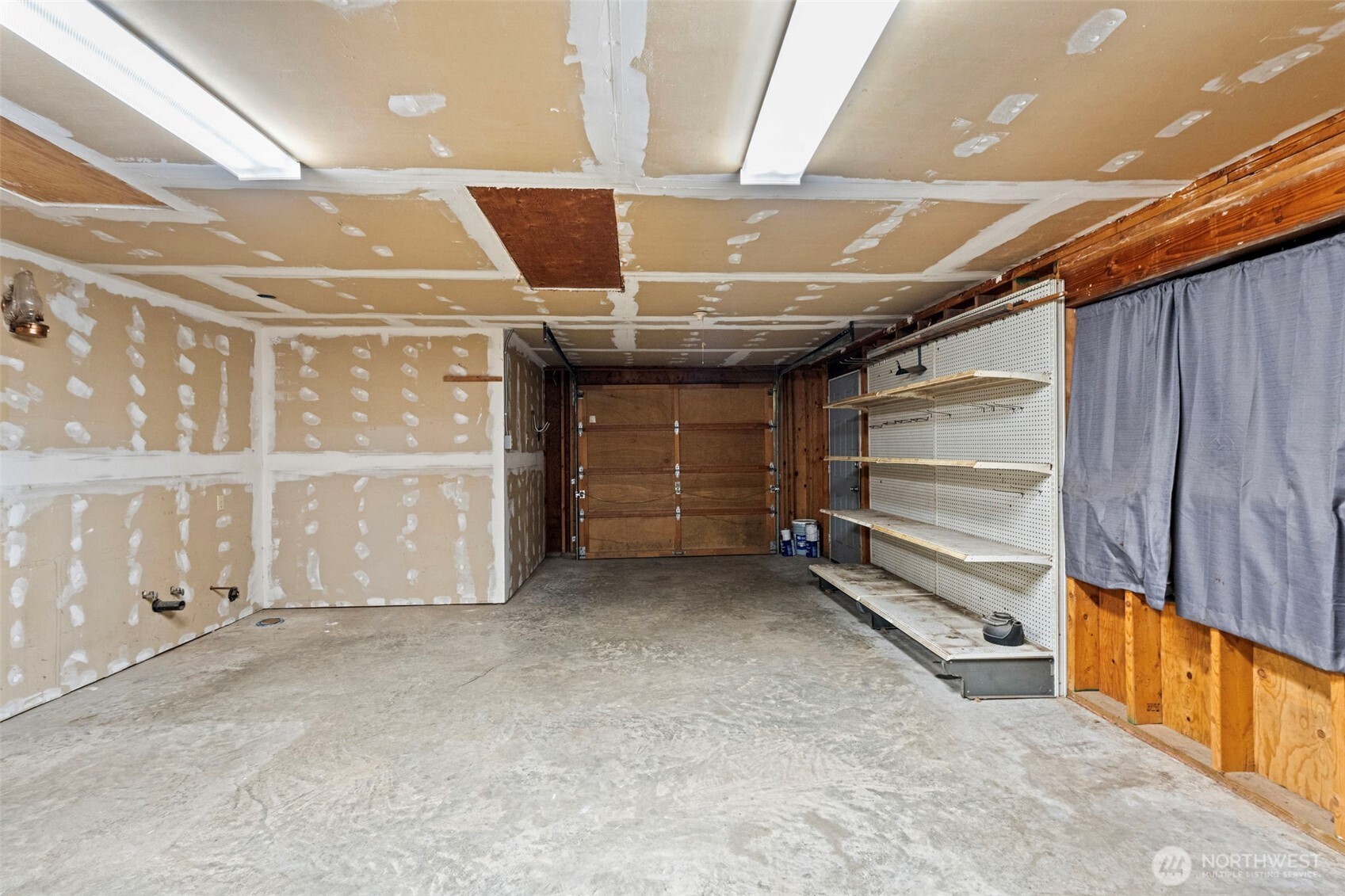 1376 Higher Ground Lane