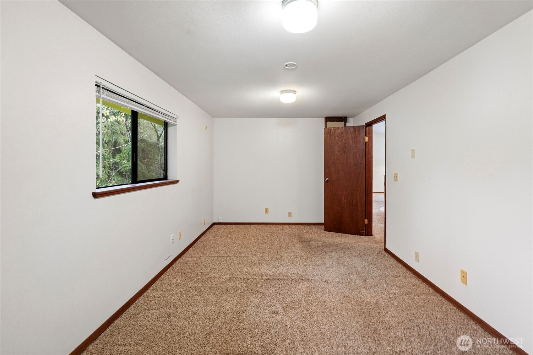 1376 Higher Ground Lane