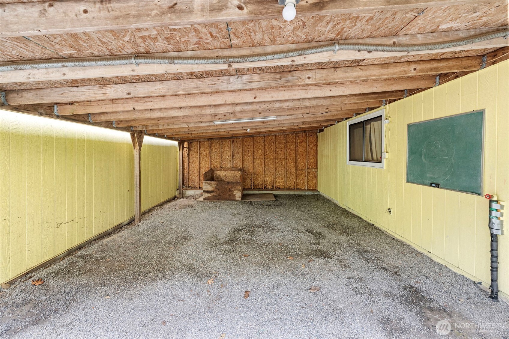 1376 Higher Ground Lane