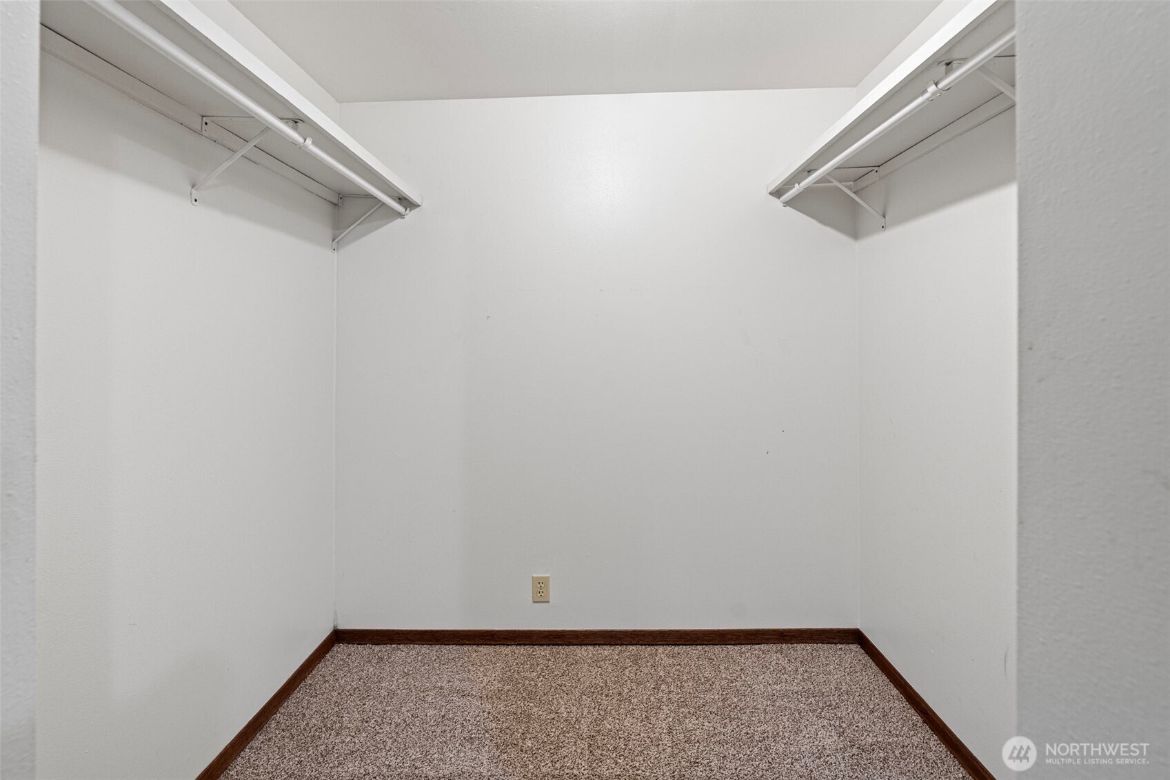 1376 Higher Ground Lane