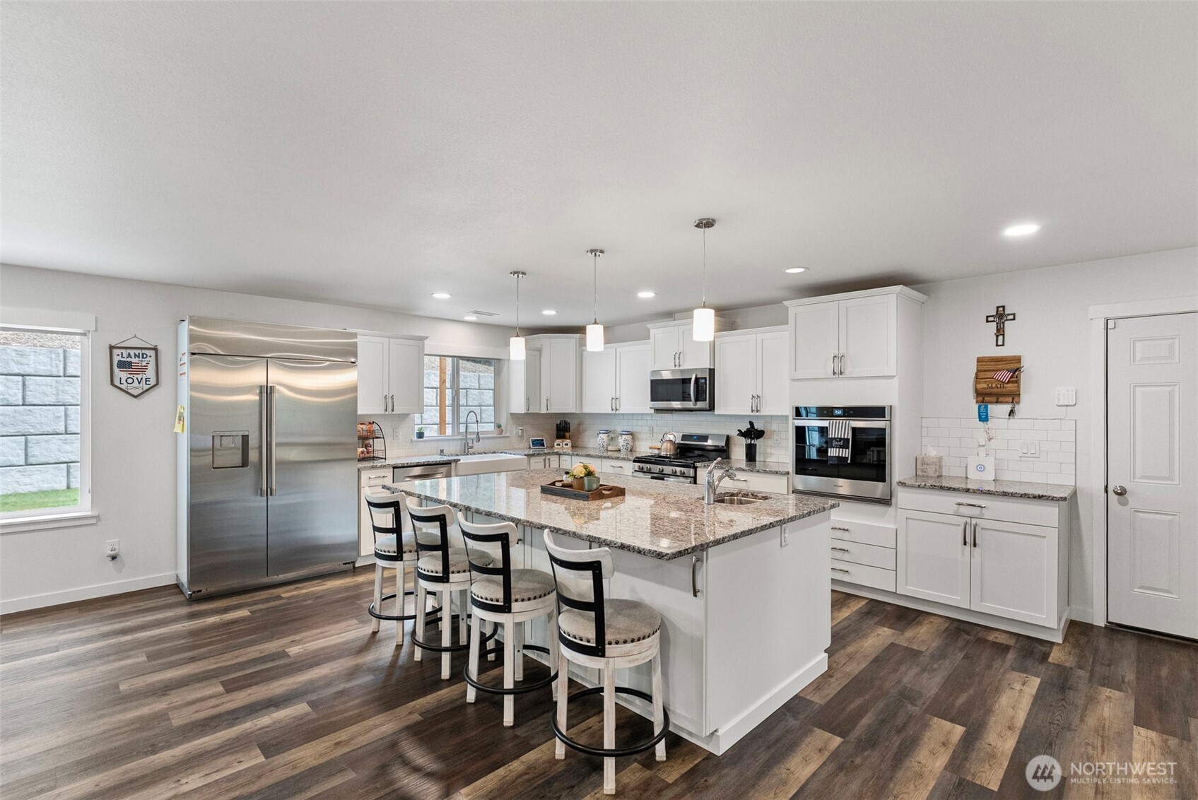 9611 W Belfair Valley Road