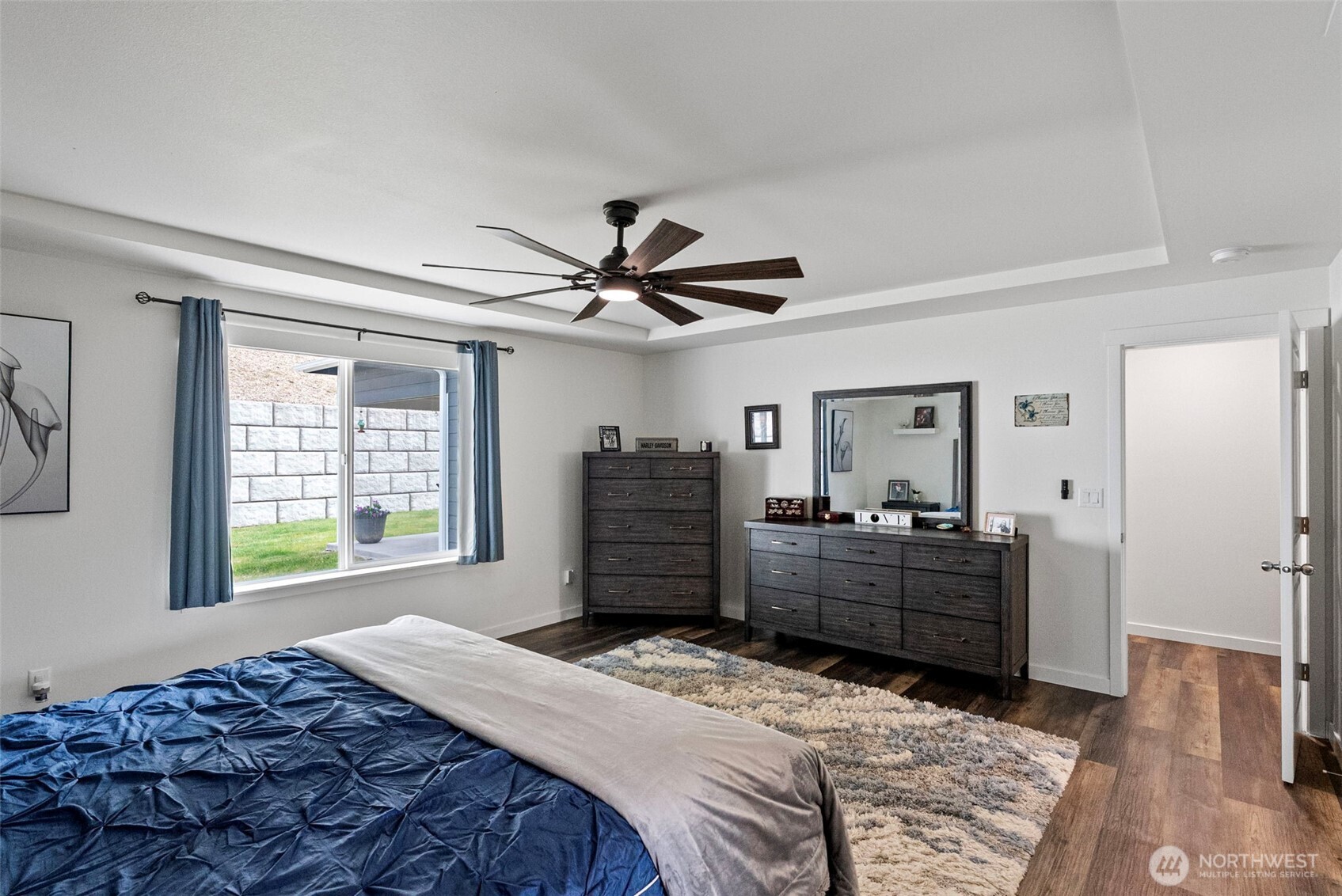 9611 W Belfair Valley Road