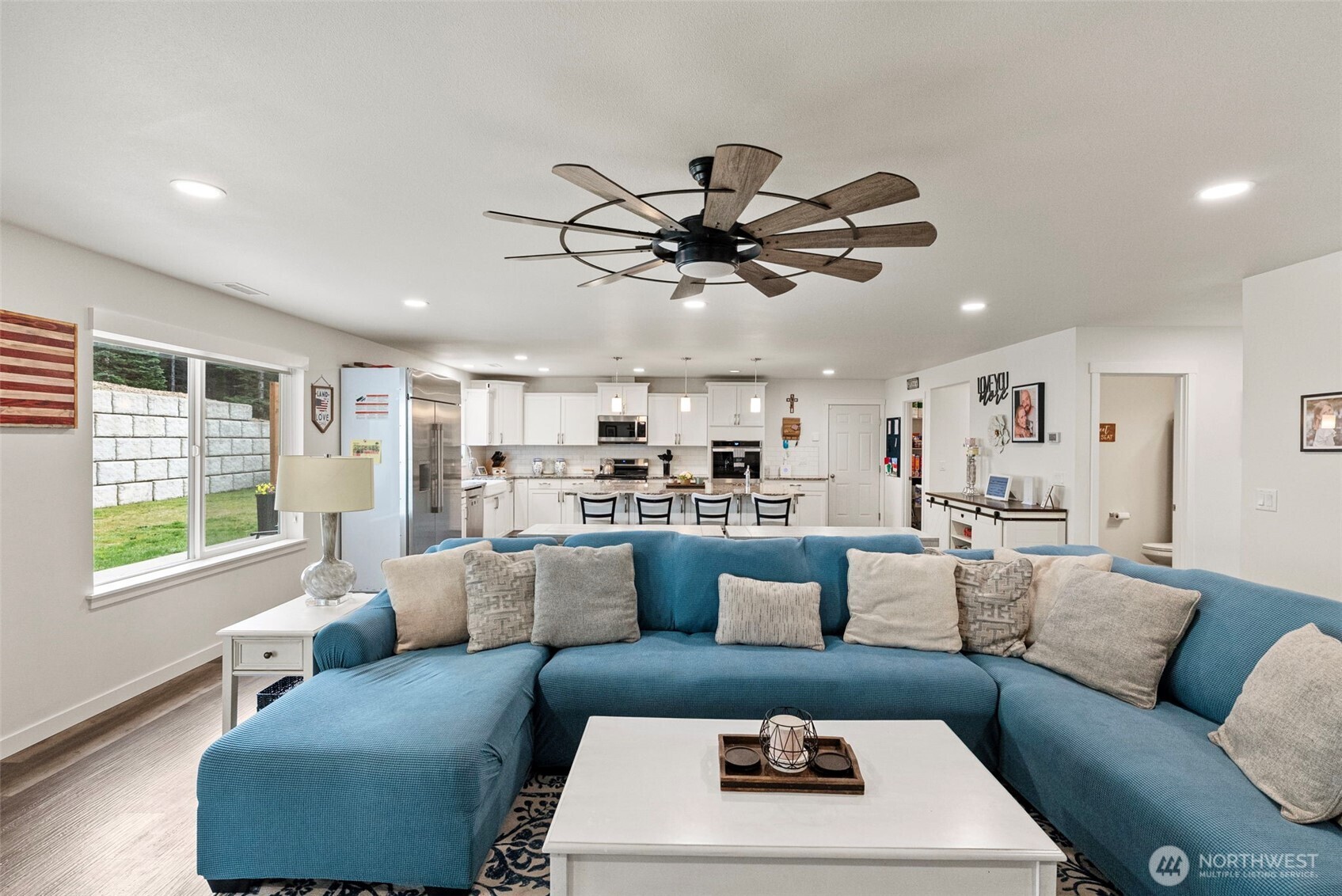 9611 W Belfair Valley Road