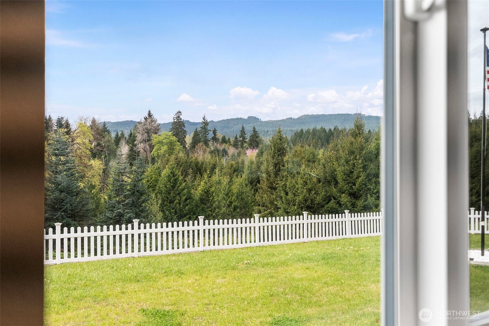 9611 W Belfair Valley Road