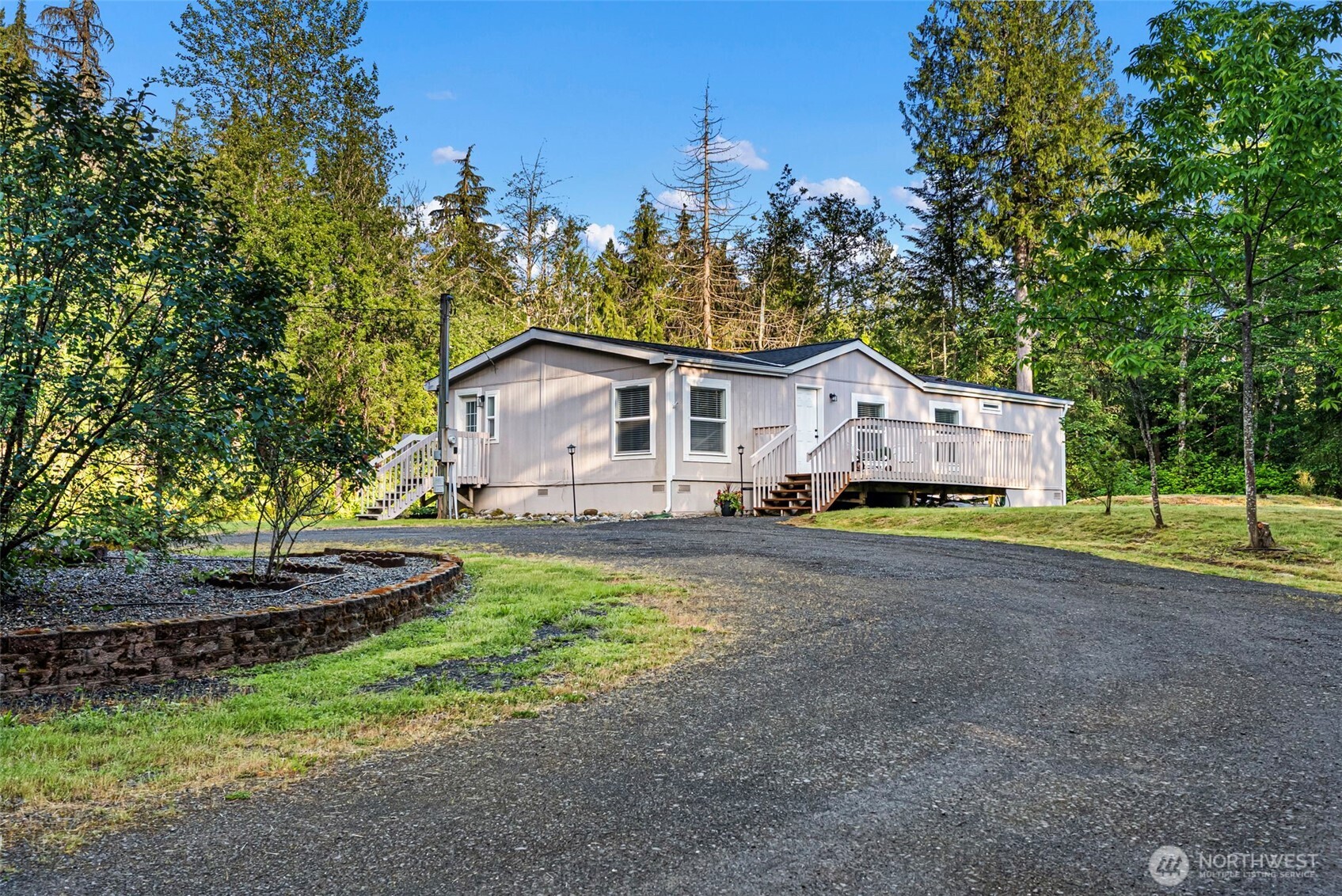 3103 NW River Lane