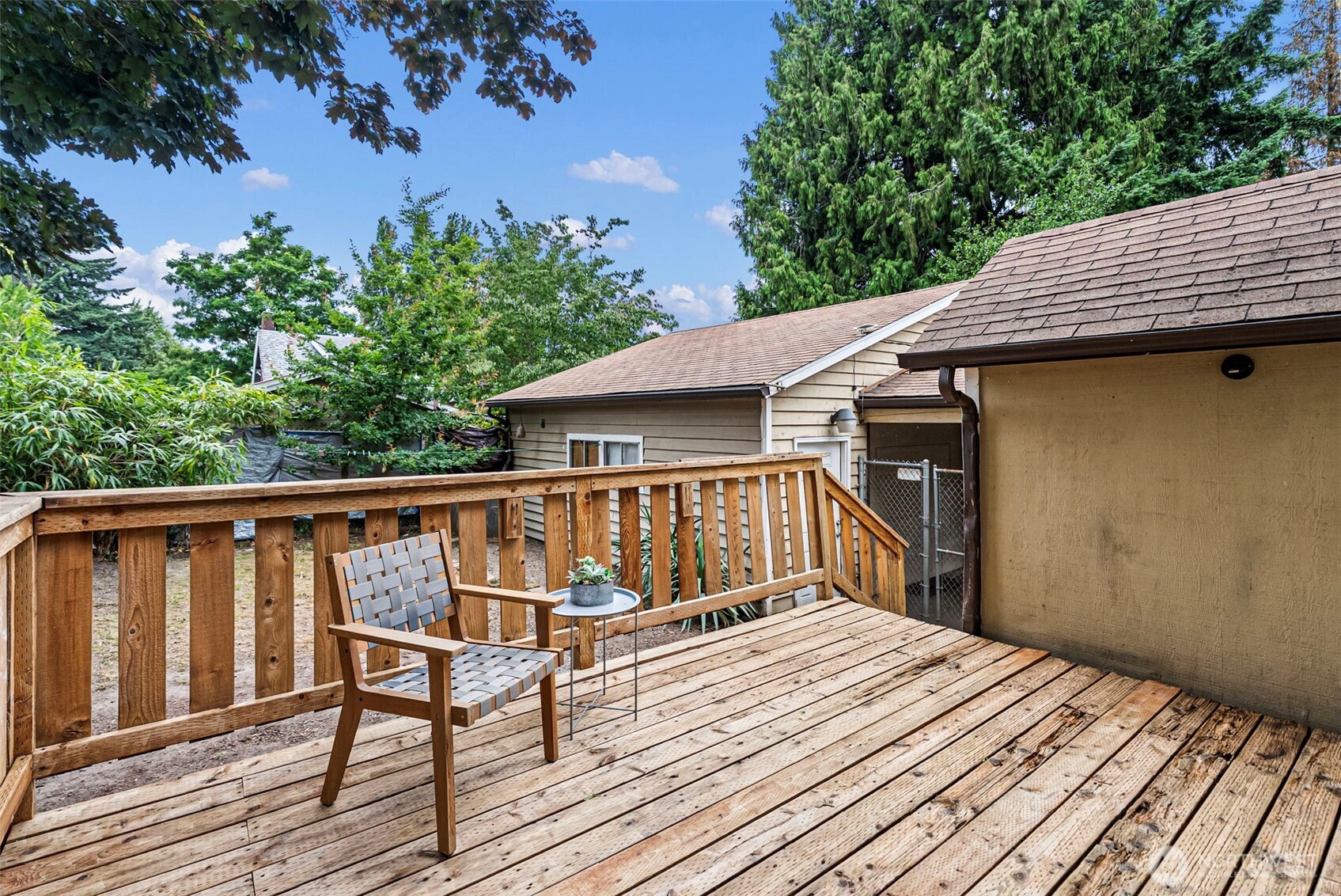 1107 Sidney Avenue
