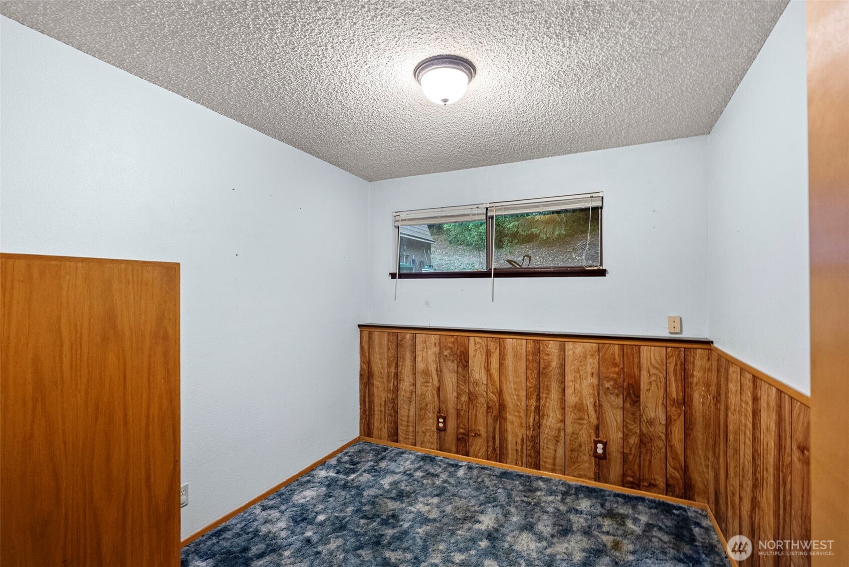4417 NW Cascade Street
