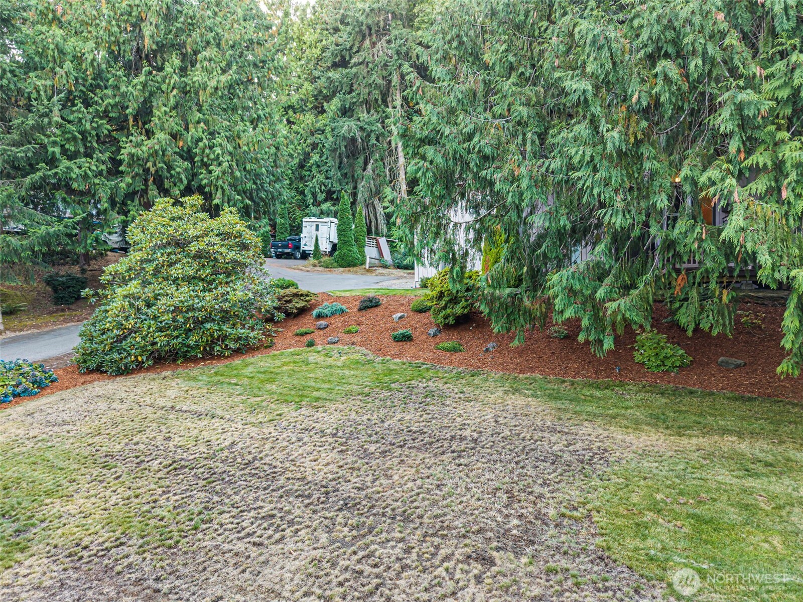 4417 NW Cascade Street