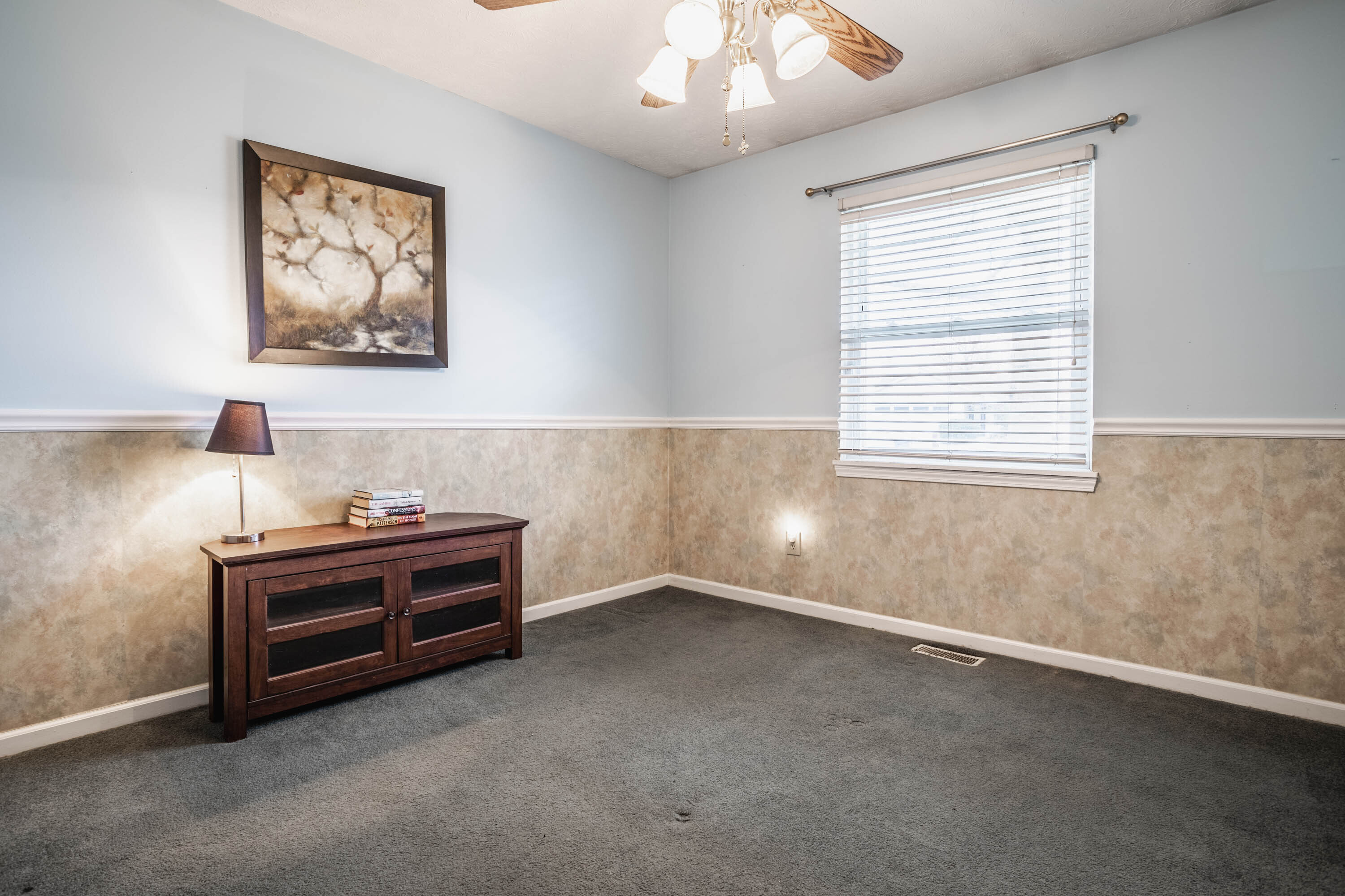 8146 Summertree Court