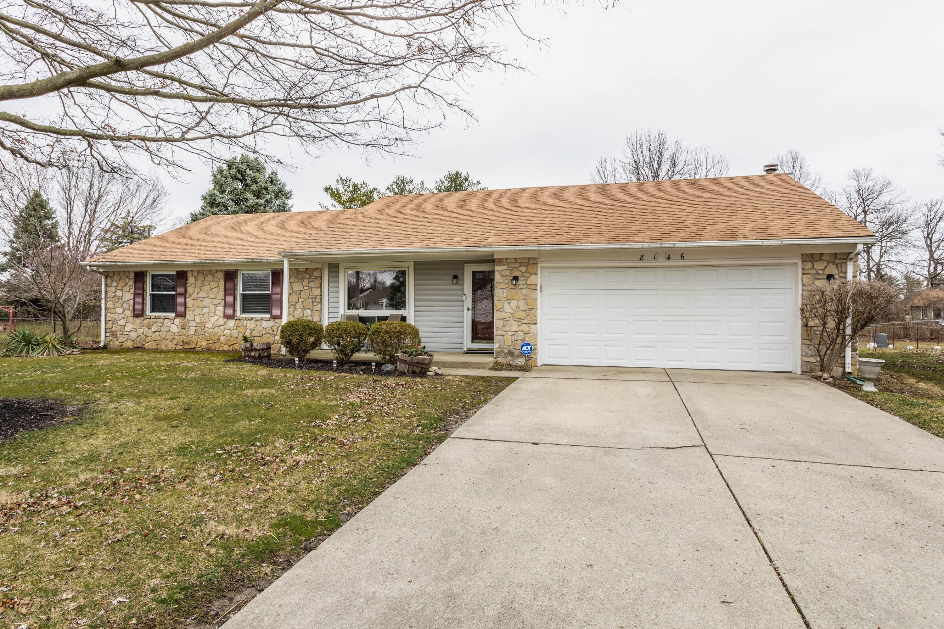 8146 Summertree Court