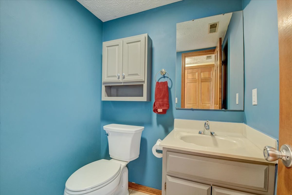 7438 Castleton Farms North Drive Unit: 56