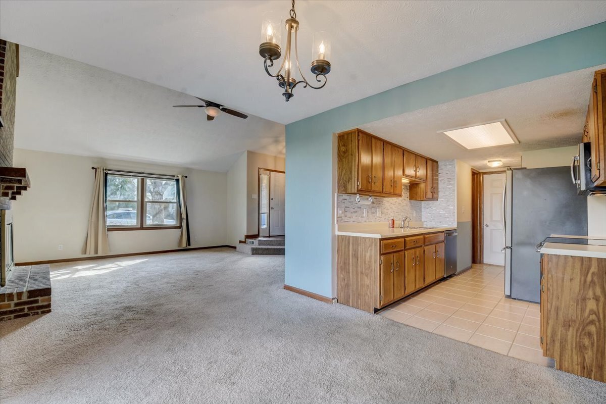 7438 Castleton Farms North Drive Unit: 56