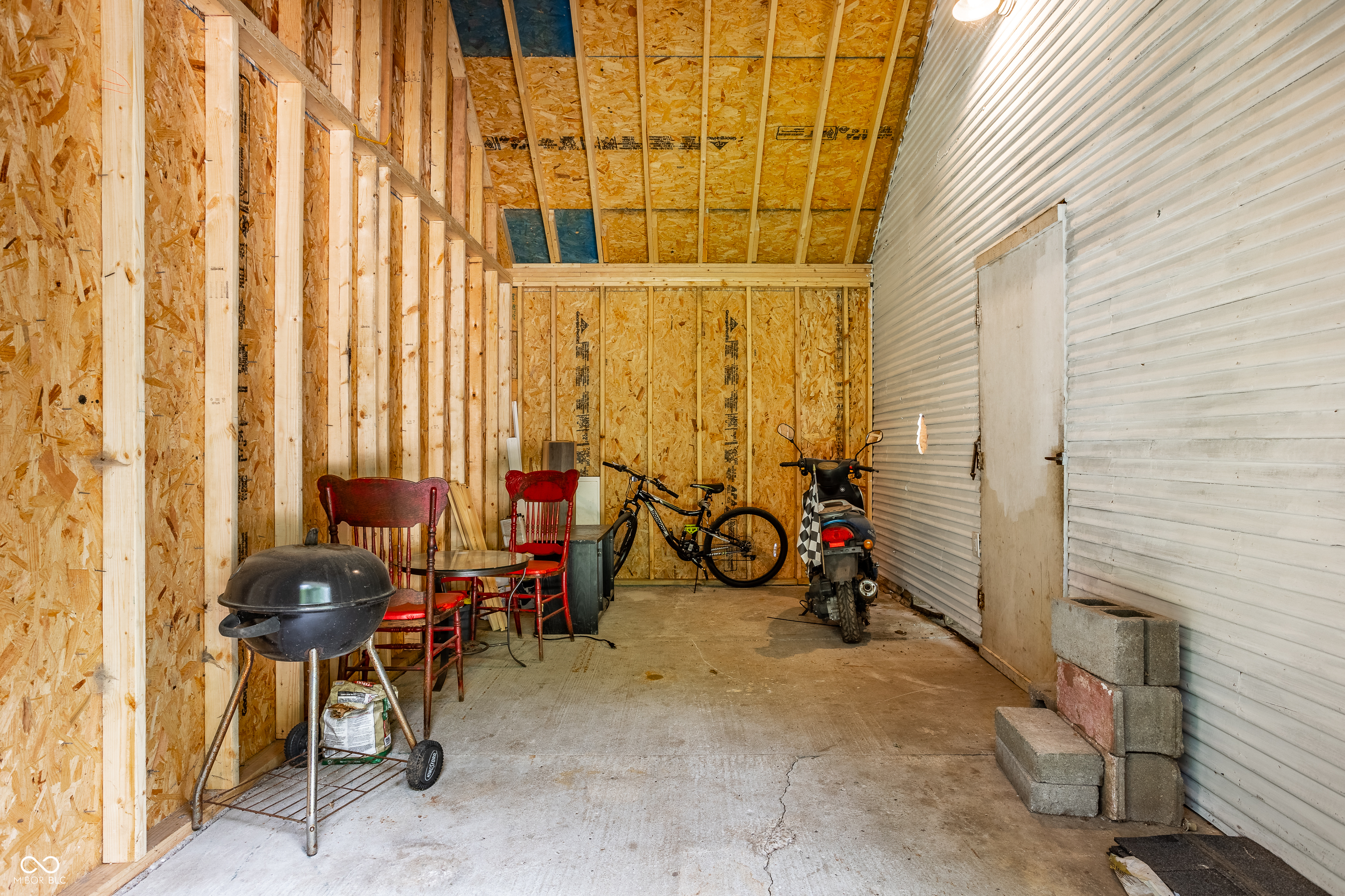1518 Maxine Road