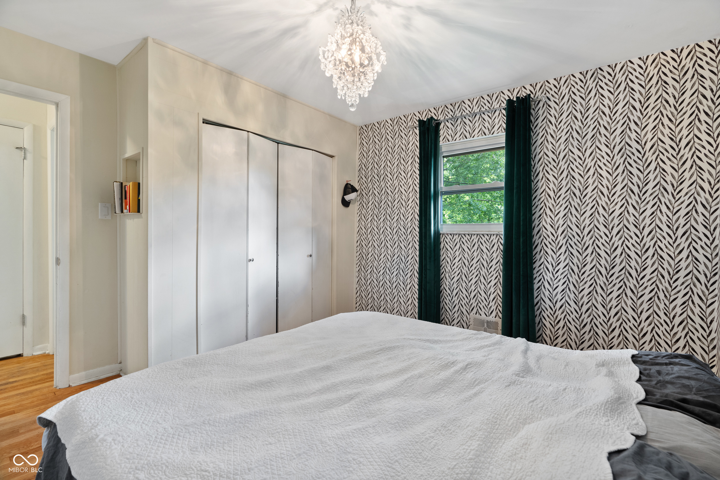 6559 Honeysuckle Lane