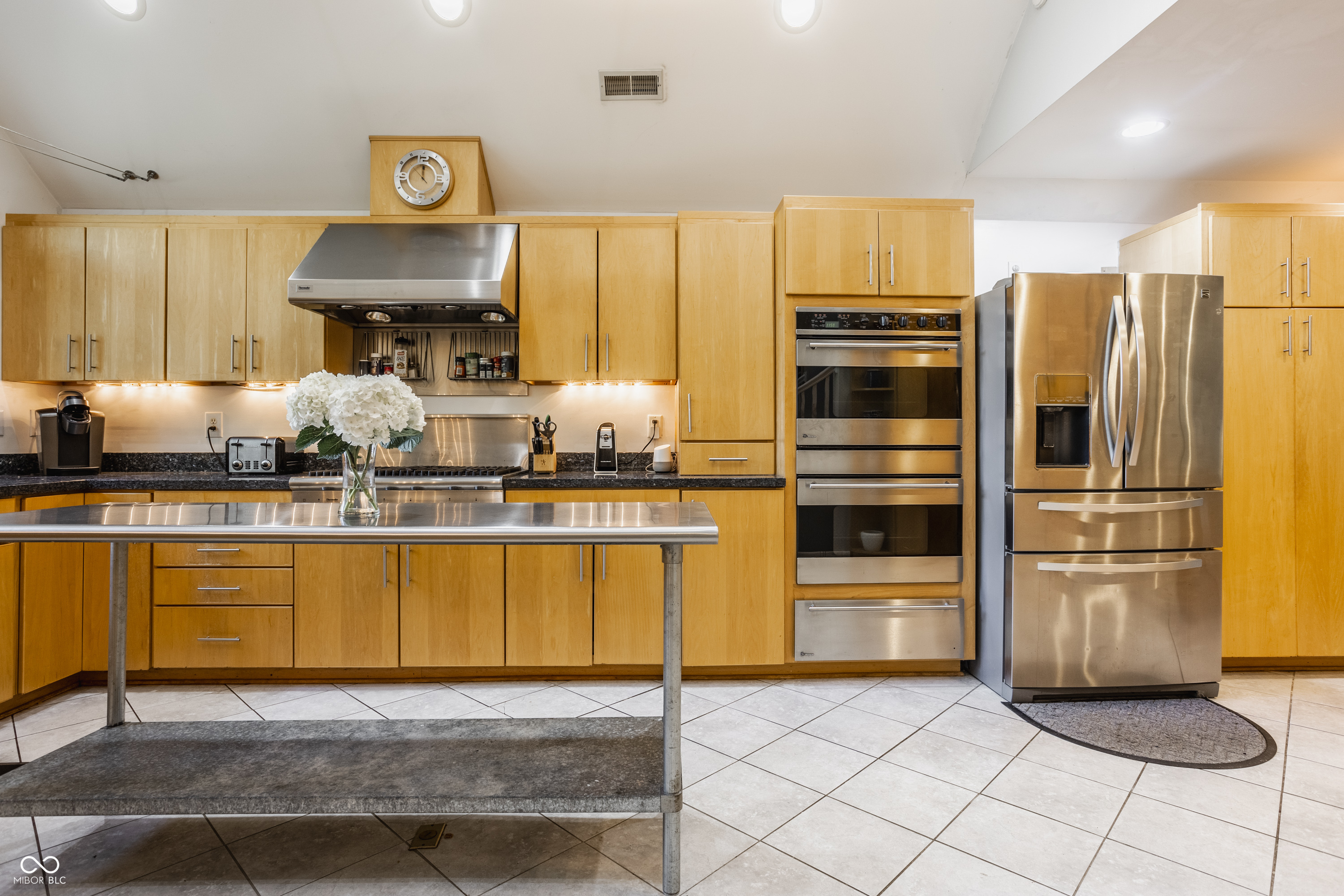 6463 Dean Road