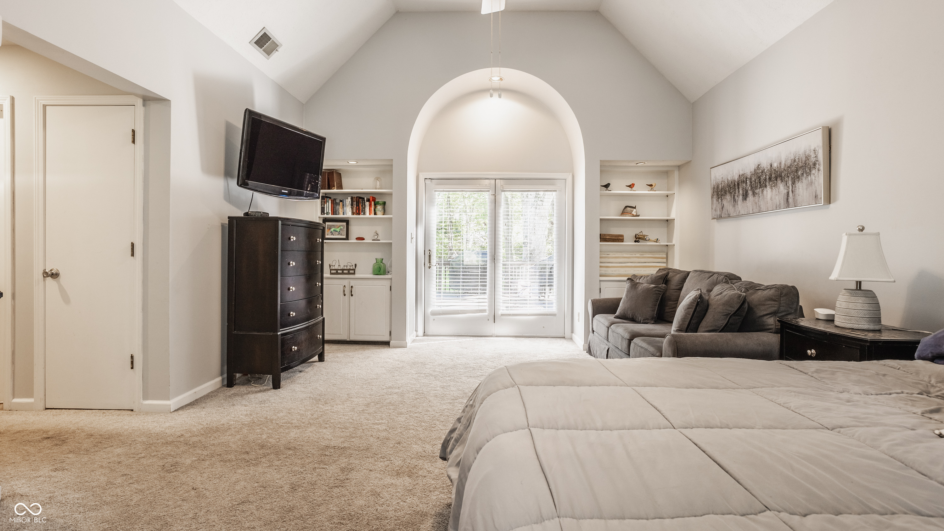 6463 Dean Road