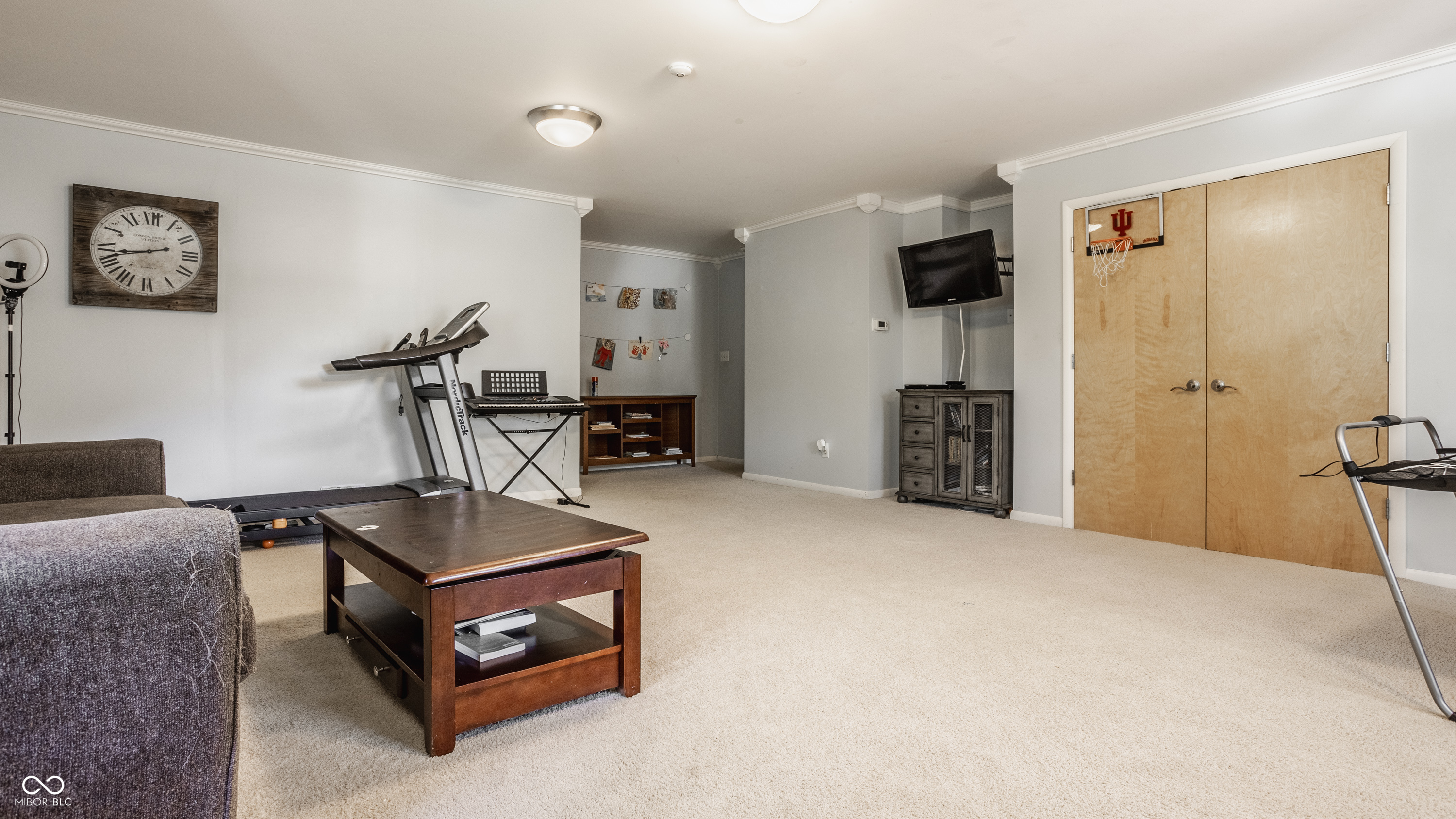 6463 Dean Road