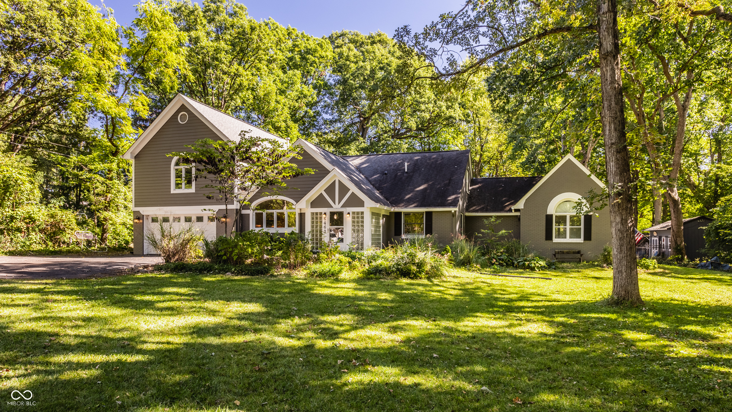 6463 Dean Road