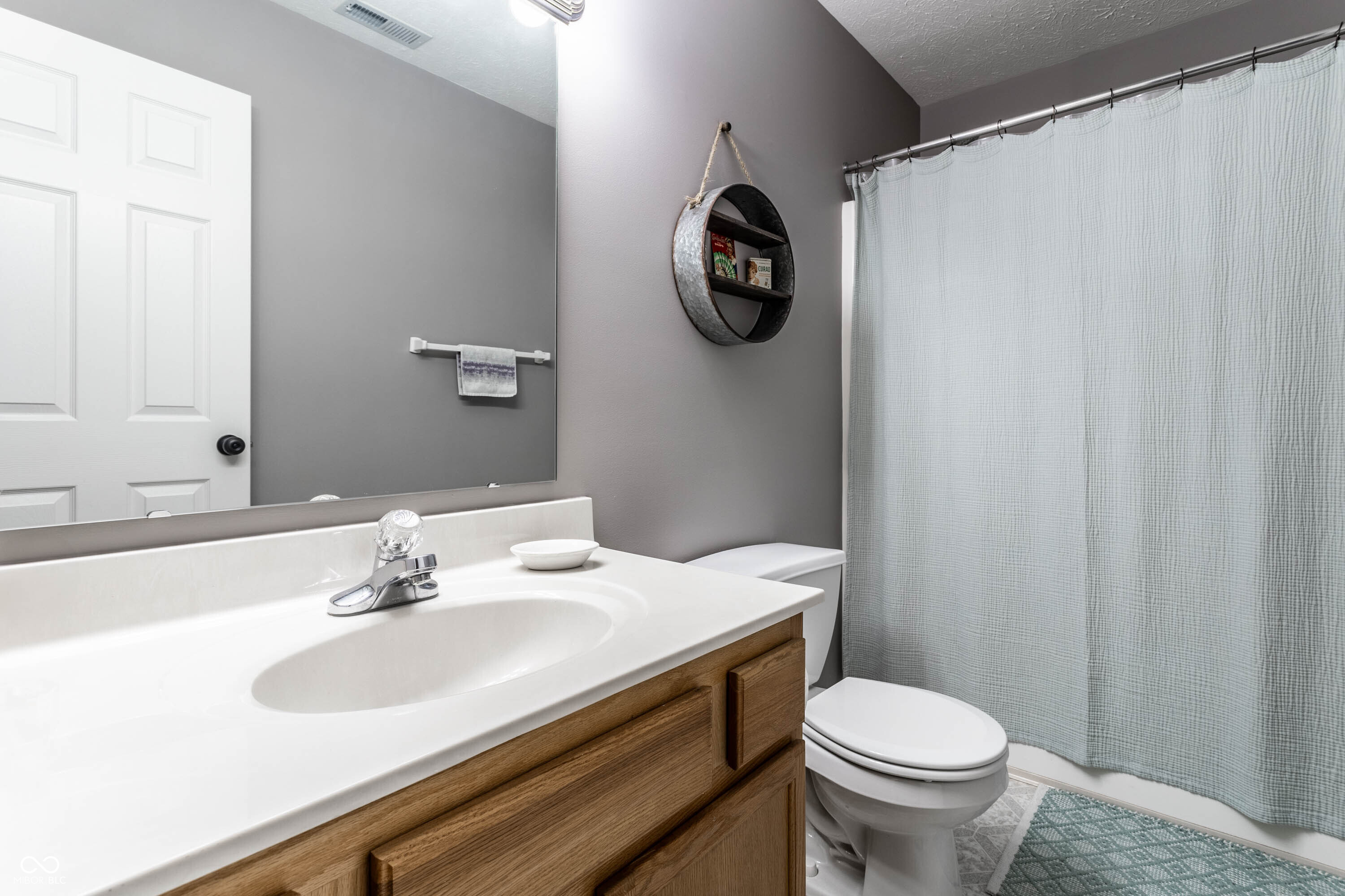 8663 Woodbluff Court