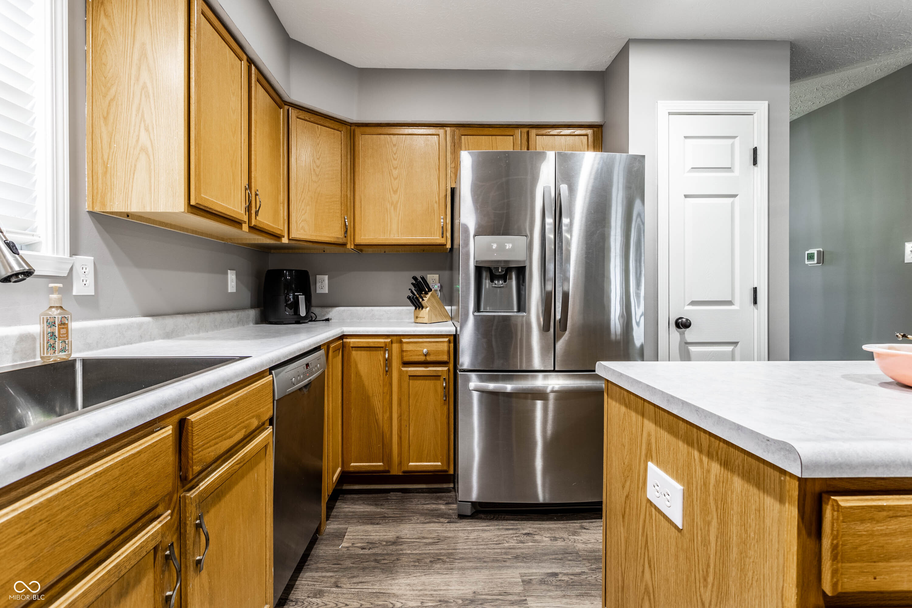 8663 Woodbluff Court