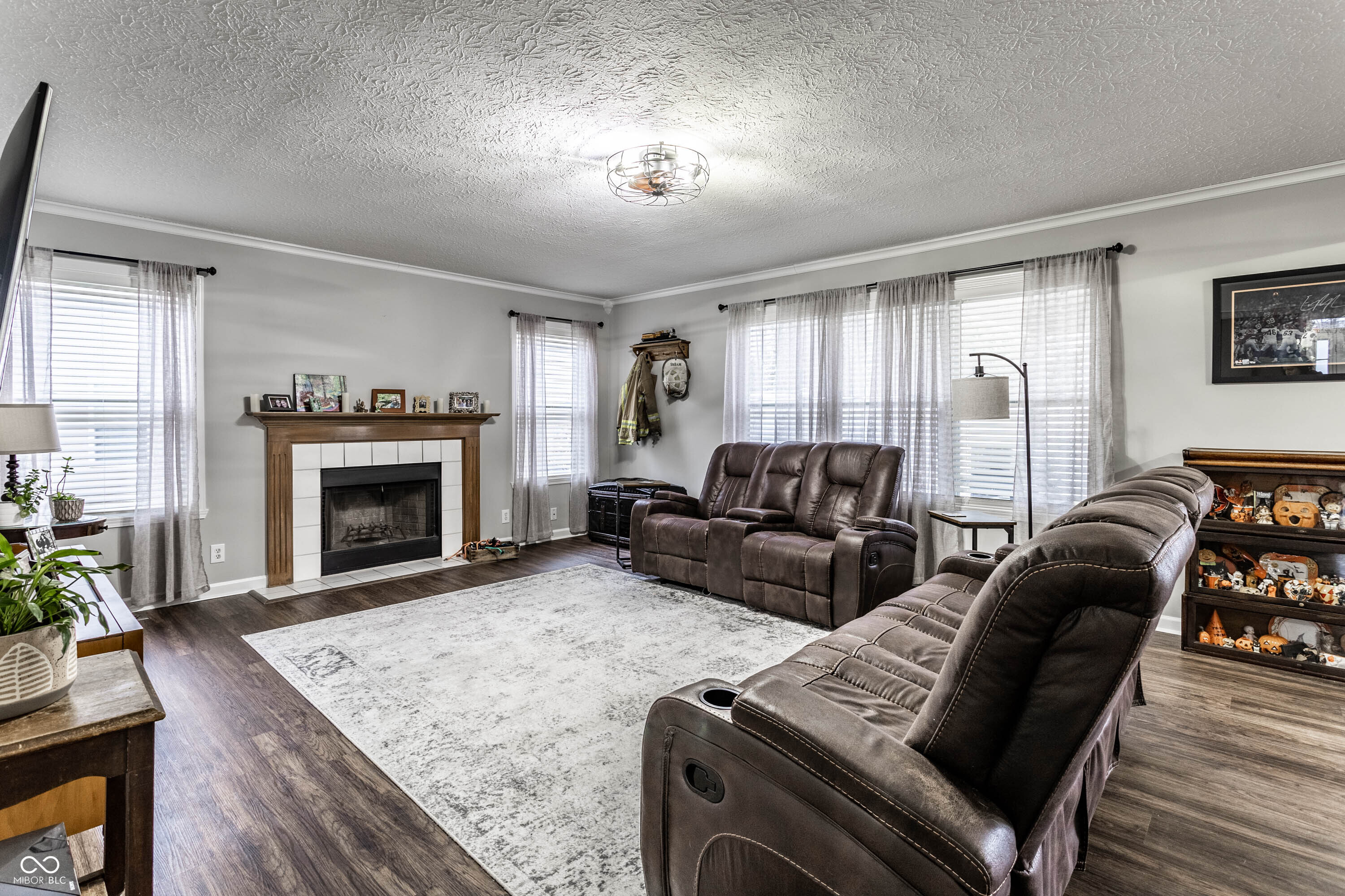 8663 Woodbluff Court