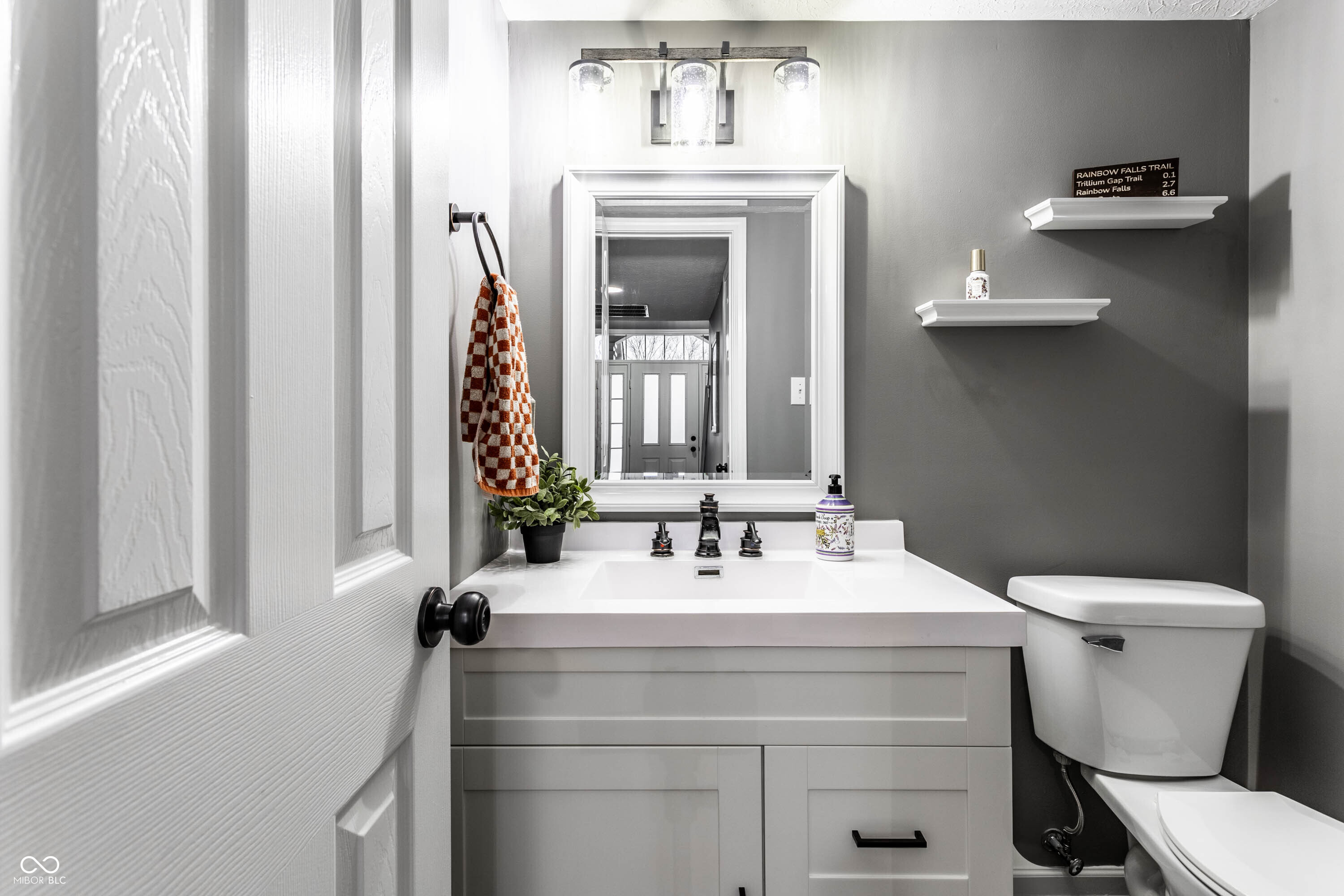 8663 Woodbluff Court