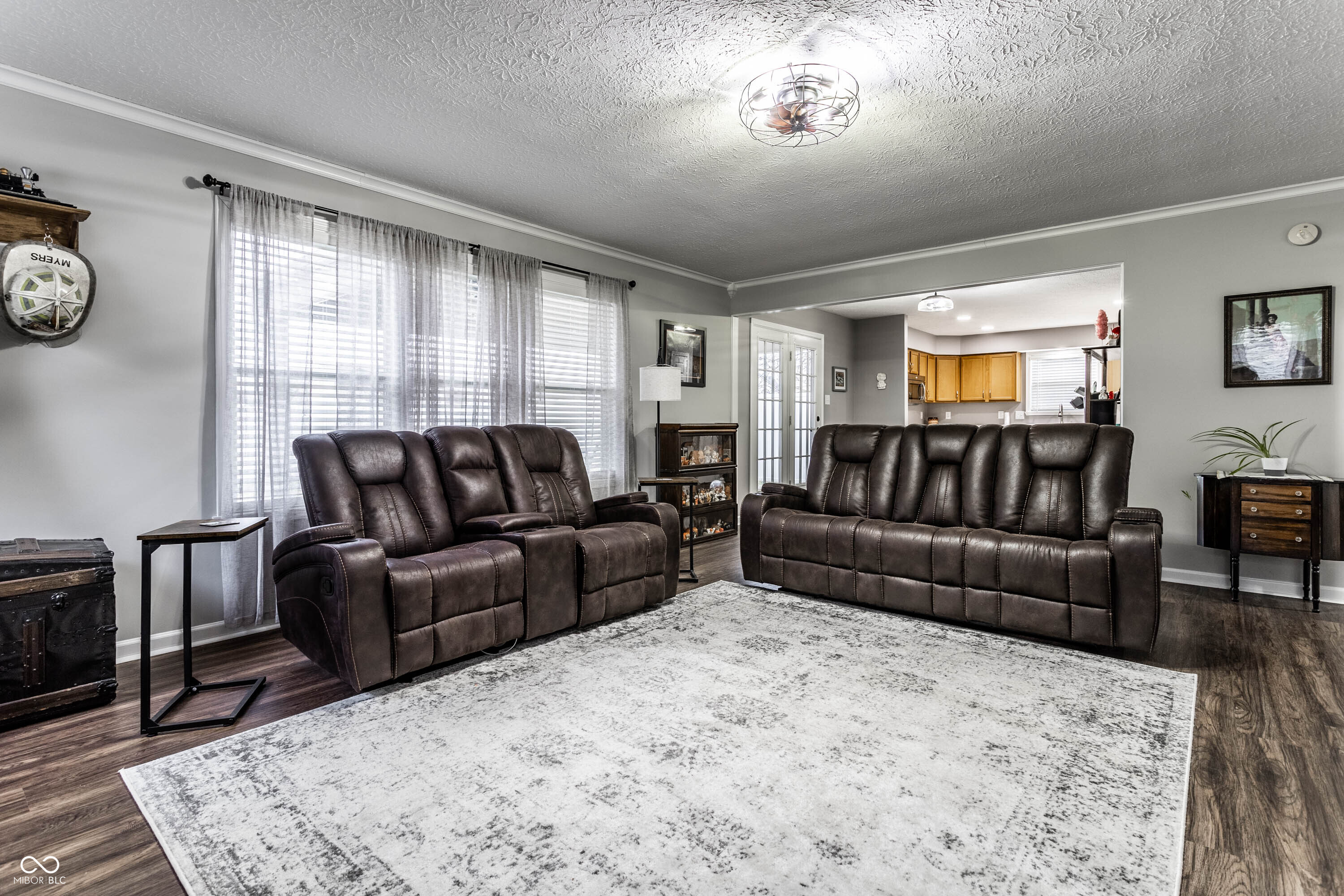 8663 Woodbluff Court