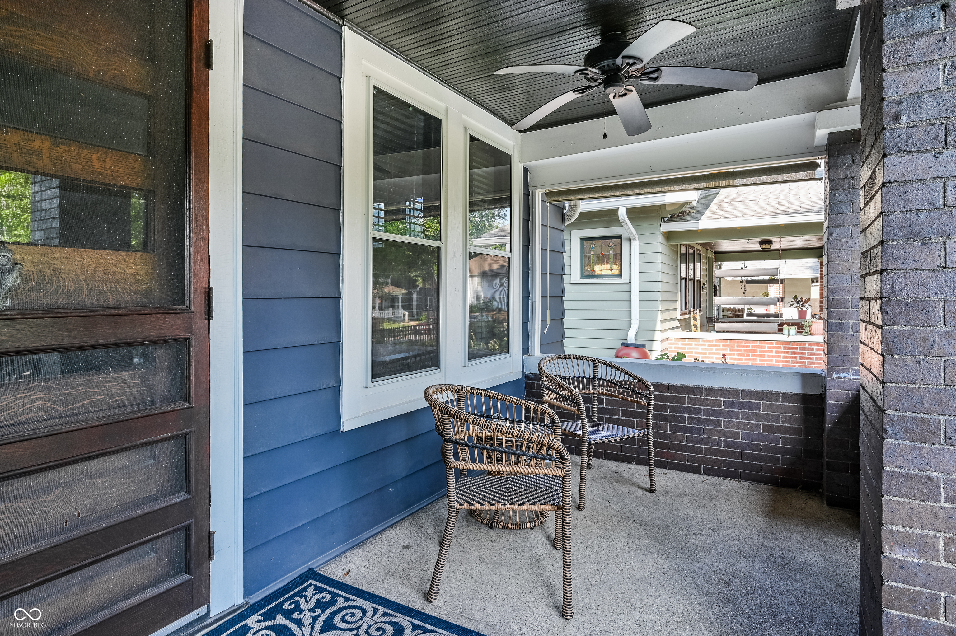 1519 Pleasant Street